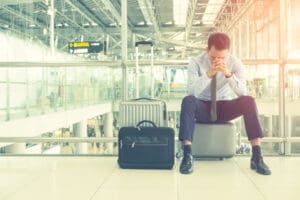 Missing a connecting flight can turn any trip into a stressful experience. Whether due to a delayed initial flight, tight scheduling, or long queues at security, the consequences can be frustrating and sometimes costly.