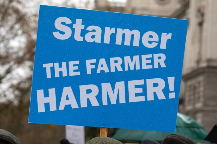 Hundreds of farmers gathered in Westminster today, chanting “no farmers, no food” outside Downing Street, as Prime Minister Sir Keir Starmer faced tough questioning in the Commons over proposed changes to inheritance tax.