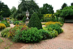 In Georgia, outdoor spaces are more than a backdrop—they’re part of everyday life. From Sunday cookouts to evenings on the porch, the South has a long tradition of blending nature with comfort.